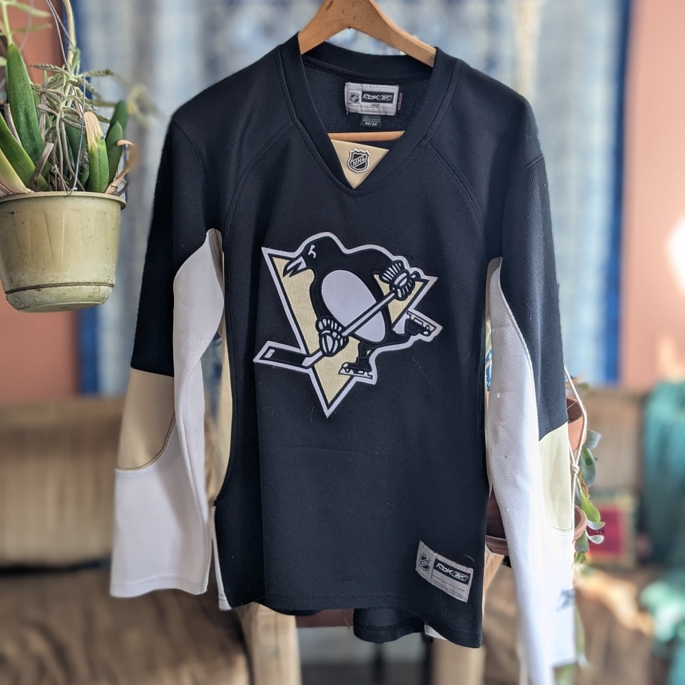 Authentic Pittsburgh penguins jersey